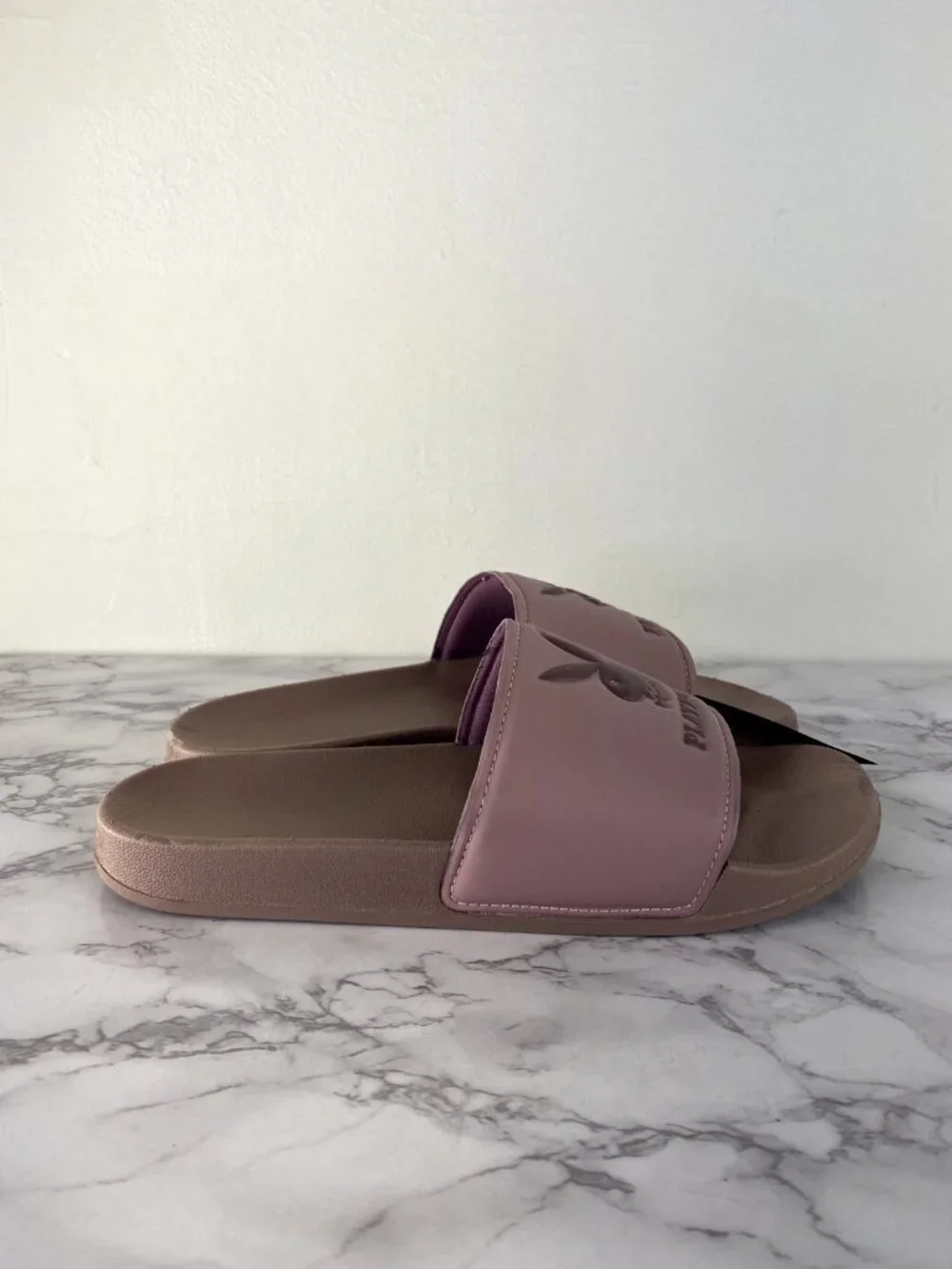 Playboy Men's Mauve Bunny Pool Slide Sandals SZ 9
